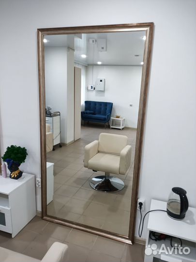 Зеркало парикмахерское