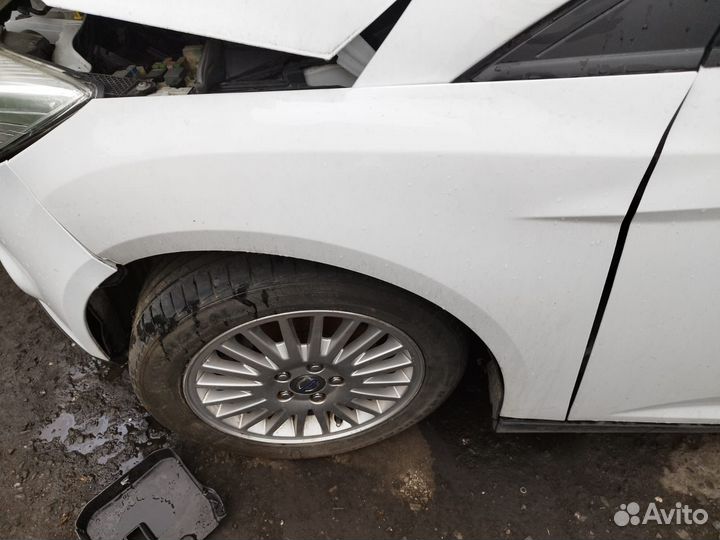 Зеркало заднего вида