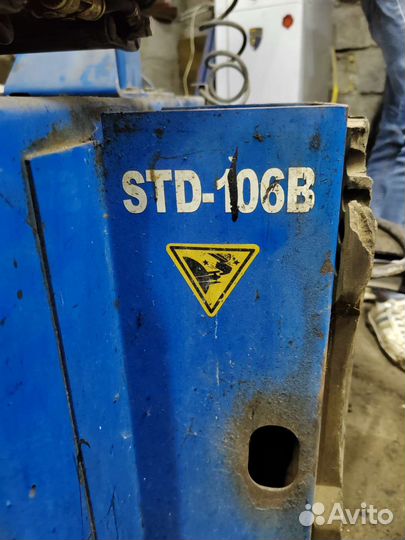 Шиномонтажный станок