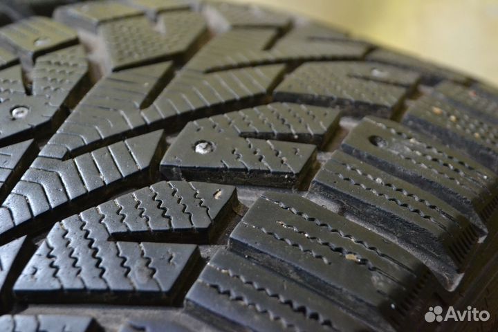 Gislaved NordFrost 100 225/45 R17