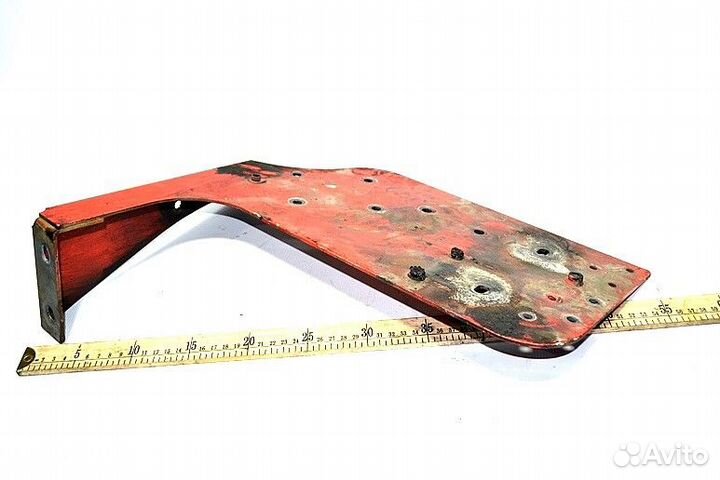 Кронштейн с рамы volvo FH16 (01.93)