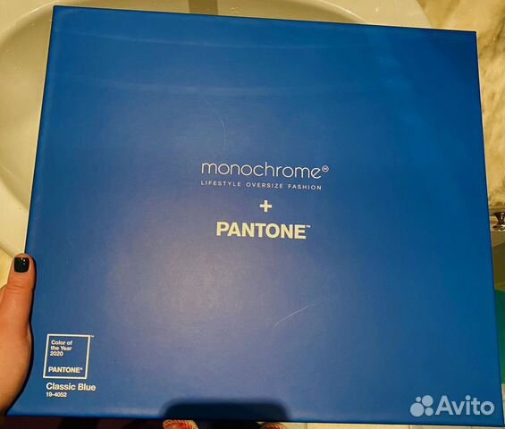 Костюм Monochrome лимитированный х Panton, коробка объявление продам