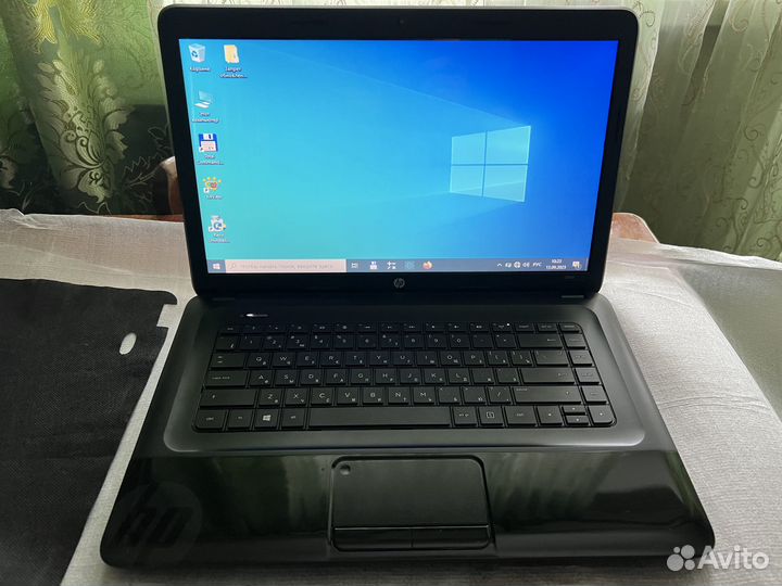 Ноутбук Hewlett-Packard HP 2000 Notebook PC
