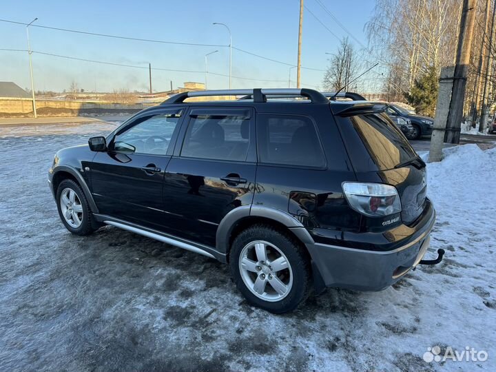 Mitsubishi Outlander 2.4 AT, 2005, 238 876 км