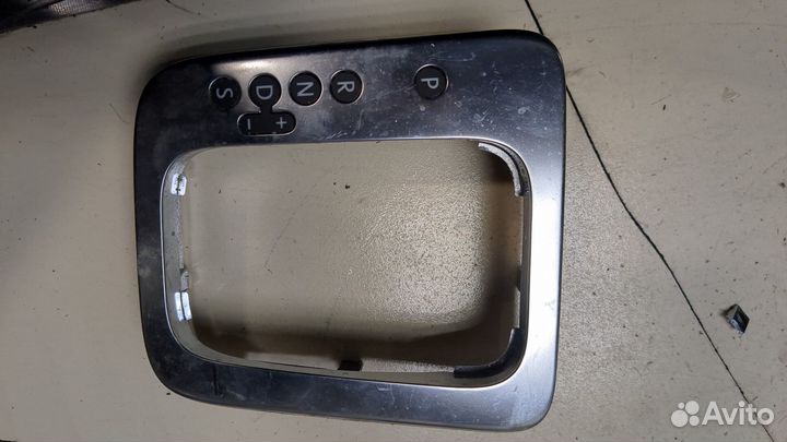 Рамка под кулису Volkswagen Tiguan, 2012