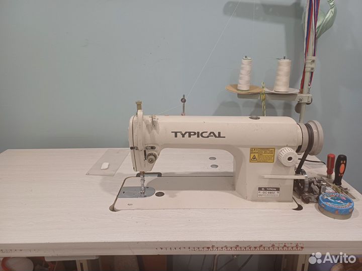Промышленная швейная машина typical