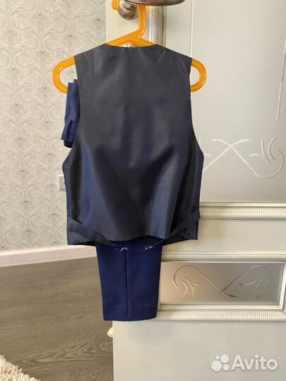 Школьный костюм для мальчика синий 134-140