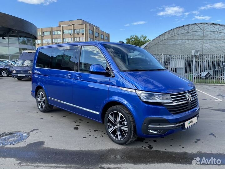 Volkswagen Multivan 2.0 AMT, 2022