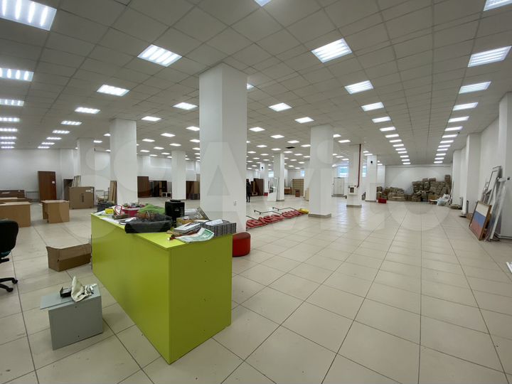 Кгн, Мяготина 39а, Торговое, 820 м² Аренда