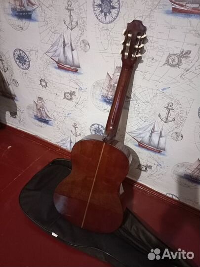 Классическая гитара