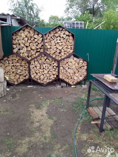 Дровница уличная