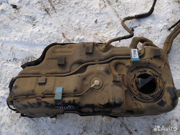 Топливный бак KIA seltus