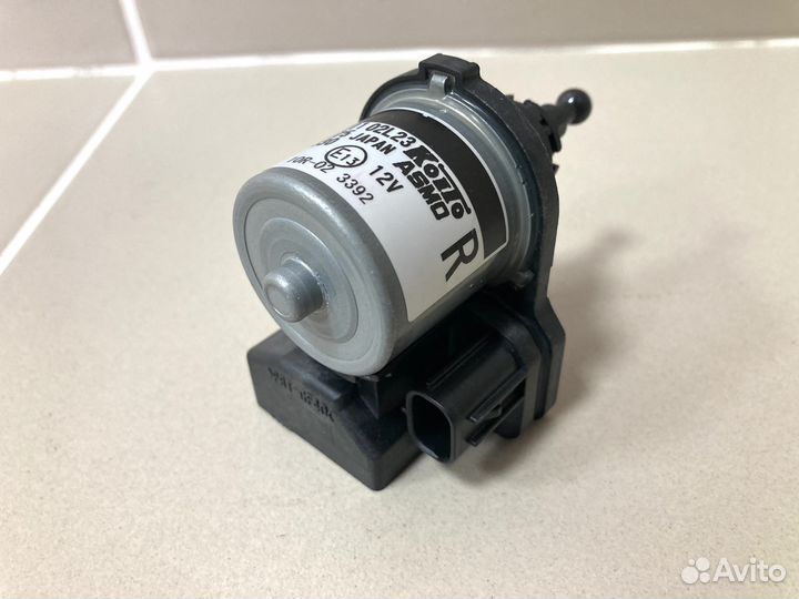 Электрокорректор фар Toyota/Lexus Koito 8566128011