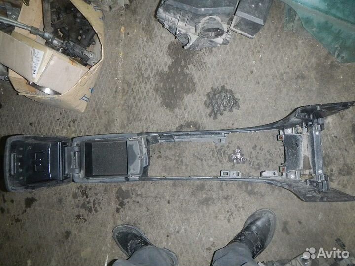 Подлокотник Mazda Mazda3/Mazda3 MPS