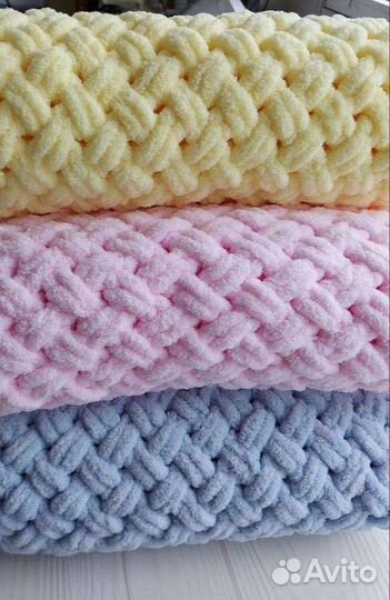 Плед из ализе Пуффи для новорождённых