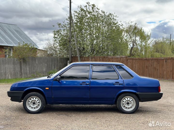 ВАЗ 21099 1.5 МТ, 2003, 220 000 км