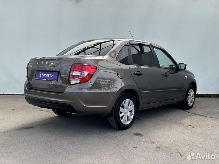 LADA Granta 1.6 МТ, 2018, 82 330 км