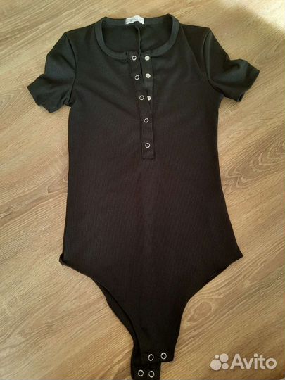 Боди топ stradivarius