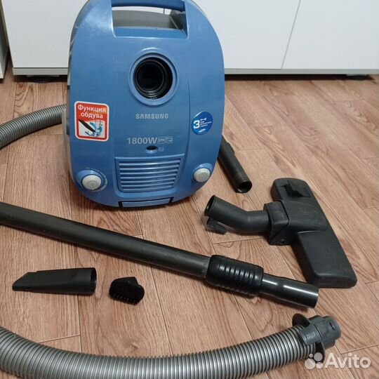 Пылесос Samsung 1800W
