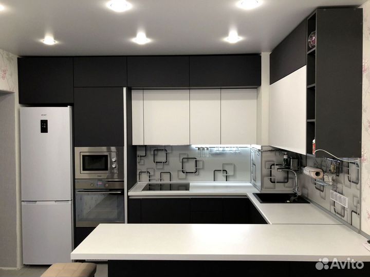 Кухонный гарнитур на заказ под ключ
