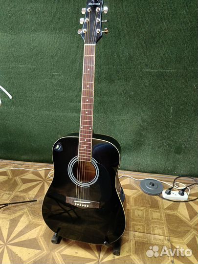 Акустическая гитара