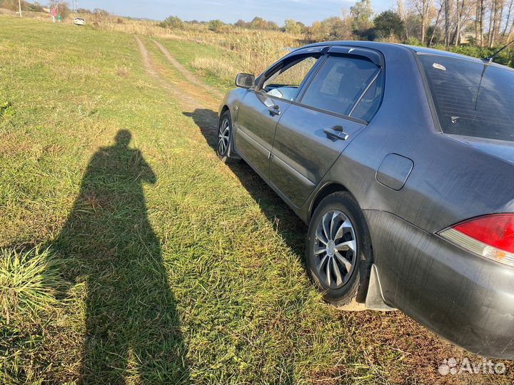 Mitsubishi Lancer 1.6 AT, 2006, 280 000 км