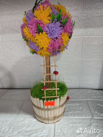 Заяц, игрушки разные