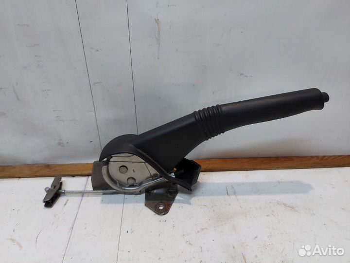 Ручка ручного тормоза Renault Duster LE adventure