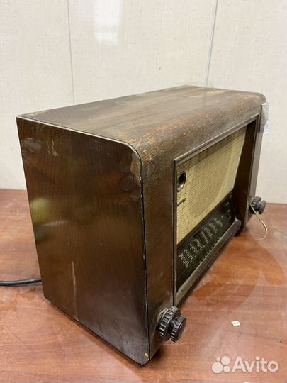 Ламповый приёмник Telefunken Rhythmus 52W. 236