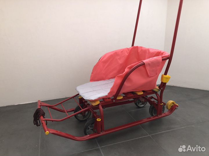Детские санки на колесах