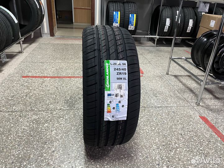 Grenlander L-Zeal56 245/40 R19 98W