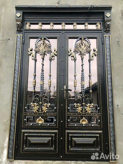 Кованые двери