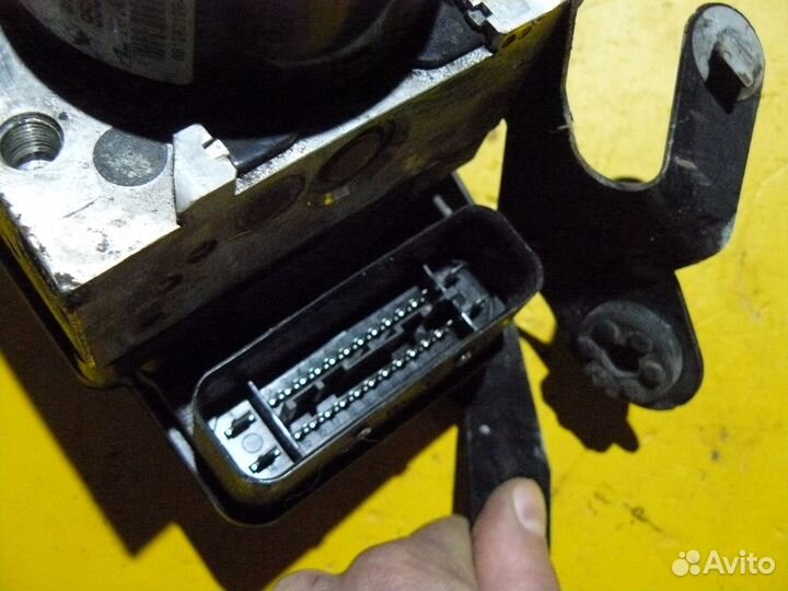 Блок ABS для Renault Fluence 2012г