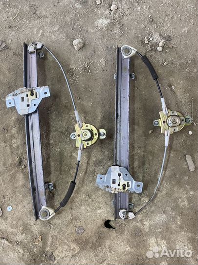 Стеклоподьемник getz