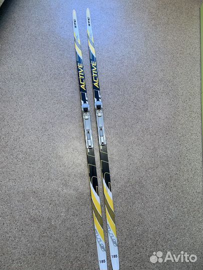 Беговые лыжи