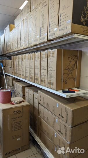 Прогулочные коляски новые в наличии