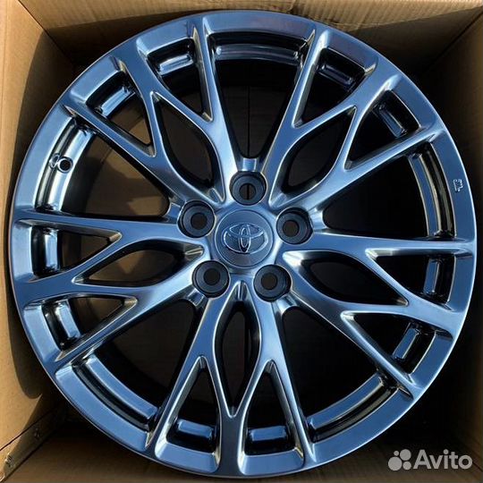 Диски на Toyota Camry Тойота Камри R19