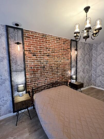 2-к. квартира, 81 м², 5/10 эт.