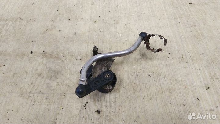 Датчик положения кузова BMW 6860843