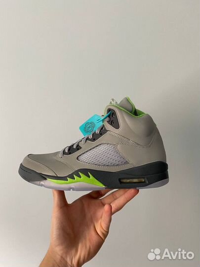 Air Jordan 5 green bean