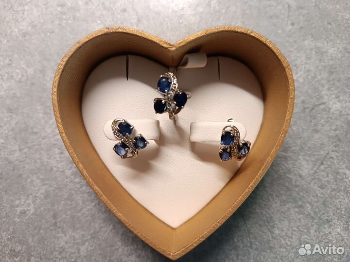 Серебряные серьги + кольцо с сапфирами