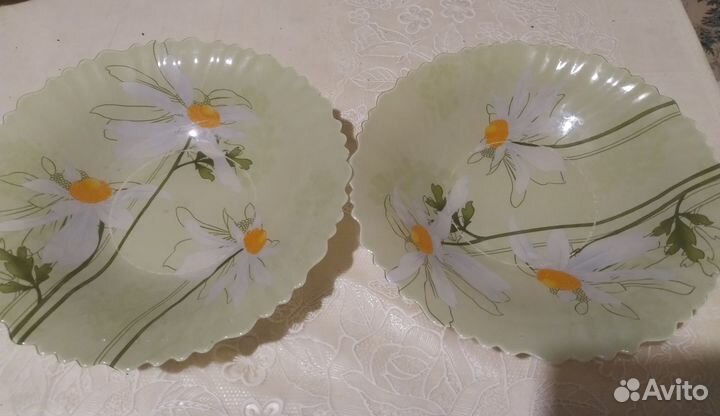 Тарелки разные