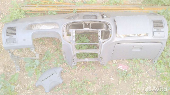 Панель на Hyundai Matrix