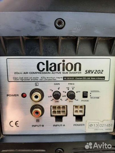 Сабвуфер Clarion с усилителем активный