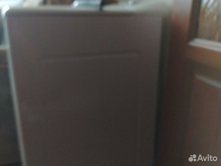 Стиральная машина с вертикальной загрузкой