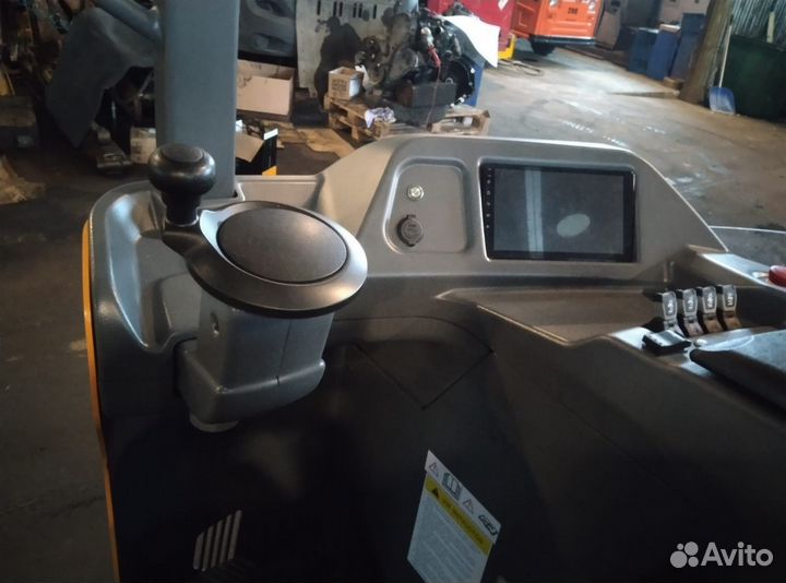 Штабелер (ричтрак) Force vector CQD20-D, 2024