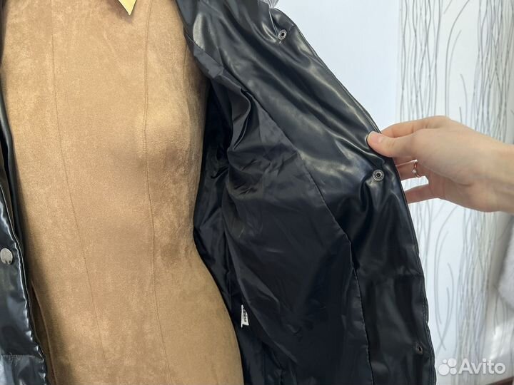 Куртка женская новая 44 46