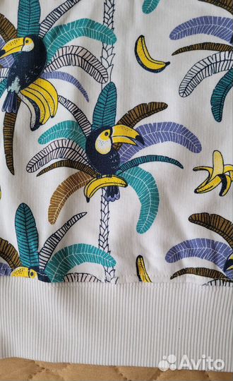 Костюм спортивный 134-140 новый