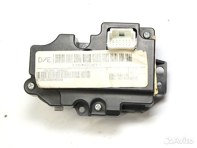 Блок кнопок управления аудио 283955X00B Nissan