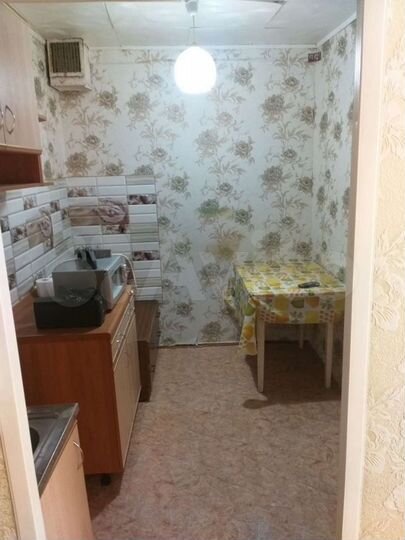 Комната 28,5 м² в 2-к., 1/2 эт.